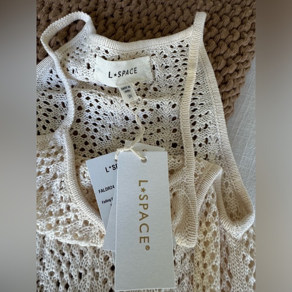 LSPACE Falling For You Cover-Up (S) - Picture 4 of 5